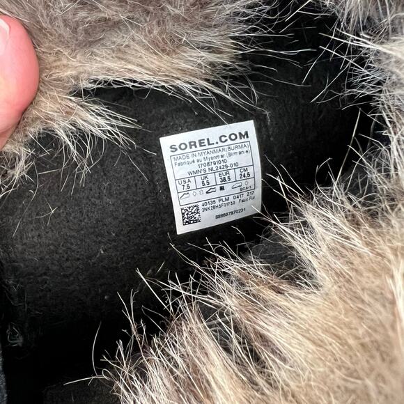 Sorel Joan of Arctic™ Waterproof Boot in Black Women's 7.5 - Picture 10 of 10